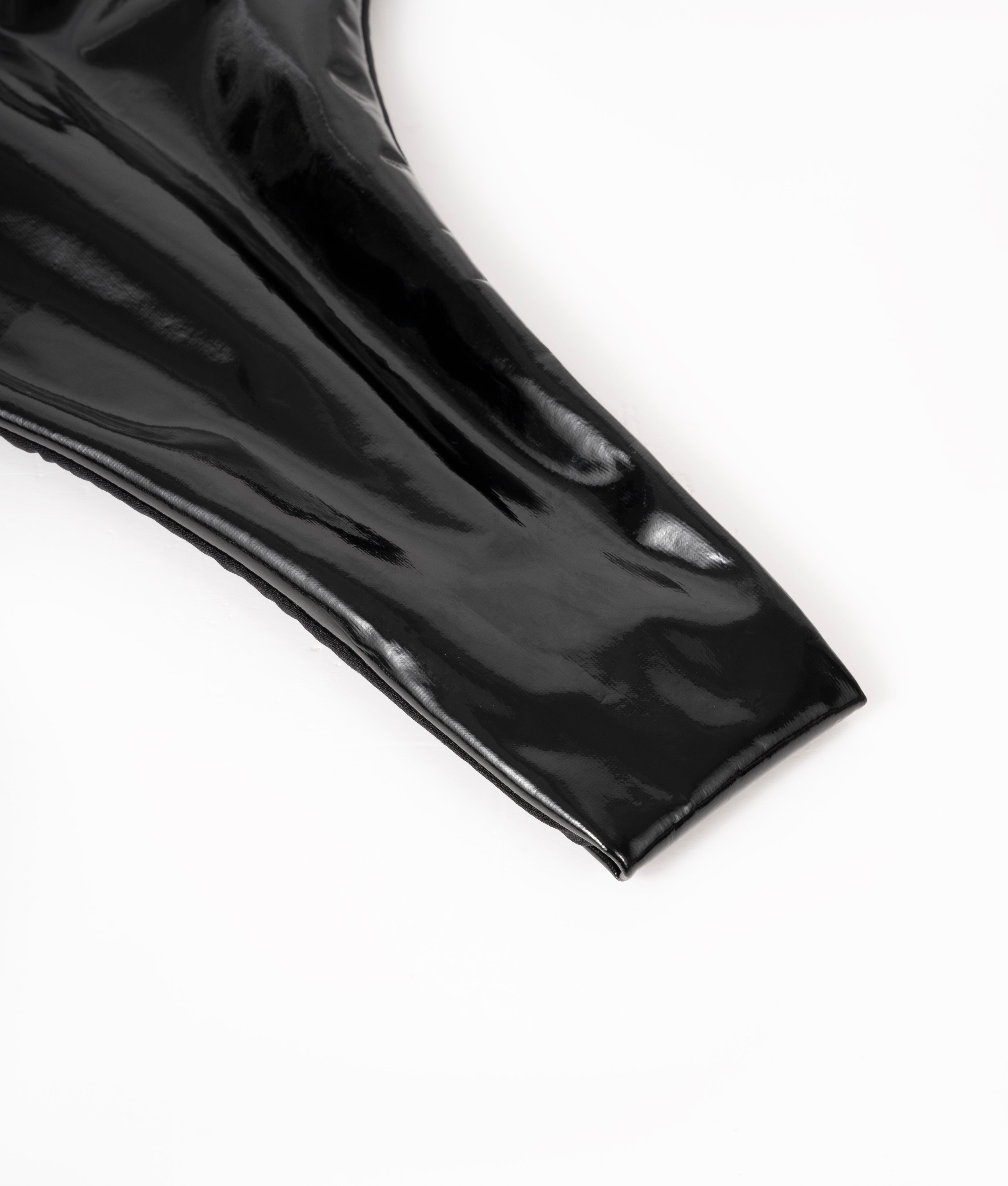 Glamour muse ——black