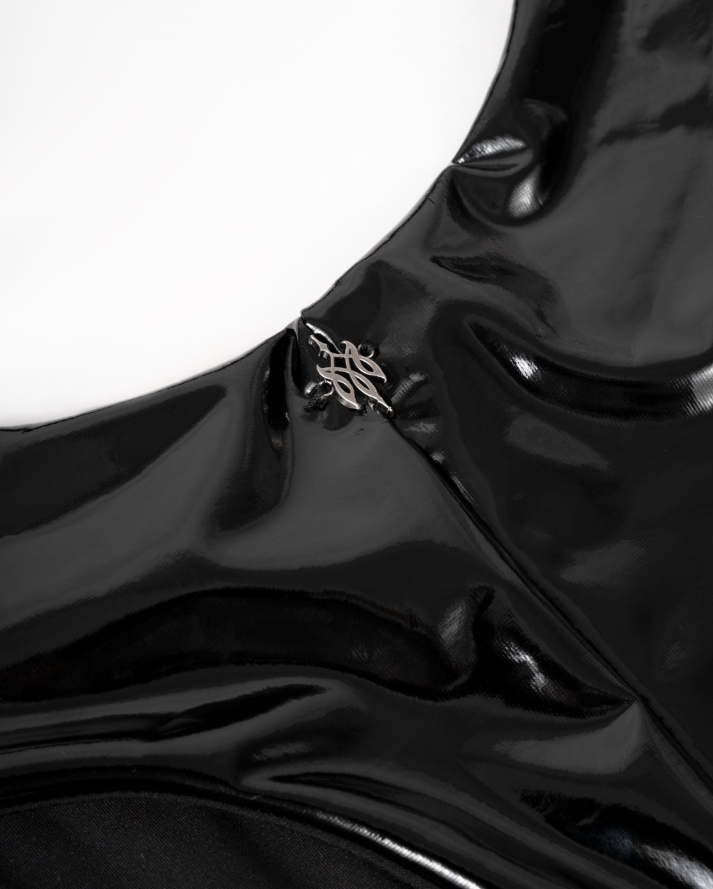 Glamour muse ——black