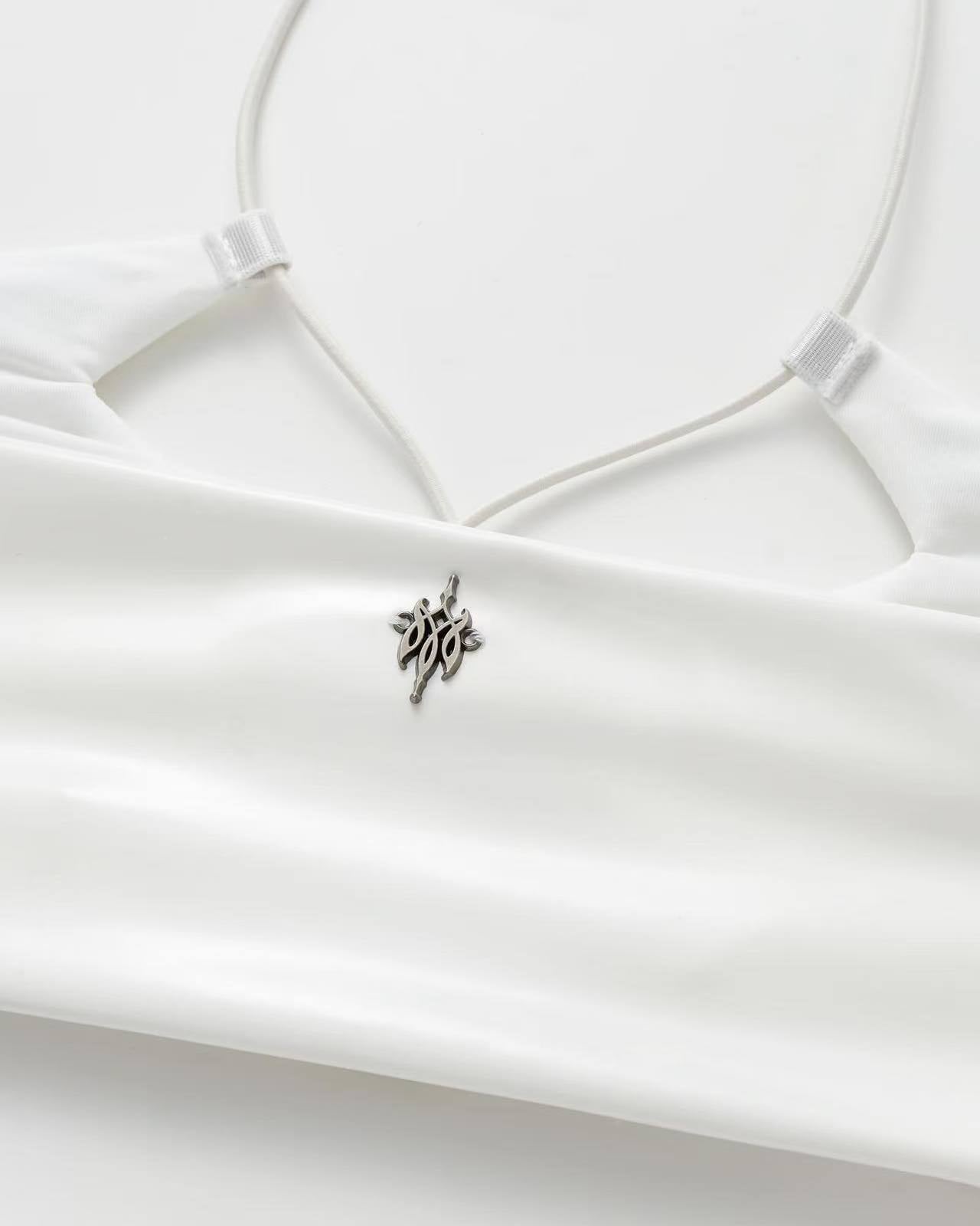 Chelsea top— pearl white